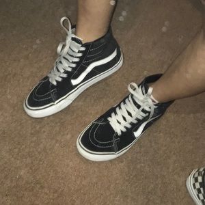 black hightop vans